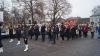 Orkiestra i mażoretki na rynku